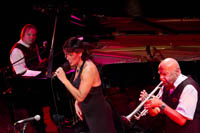 Metropolitan Jazz Band de Praga & Eva Eminger